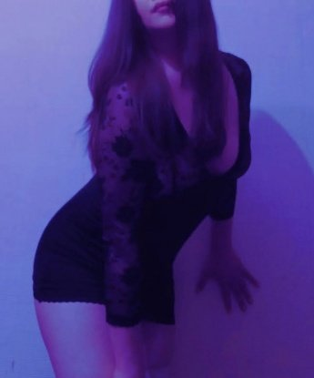 Сексуальная и игривая блондинка всегда готова исполнить ваши фантазии. Приглашаю в гости добропорядочного мужчину для незабываемых встреч. Только серьезные звонки. 3485, 32 года